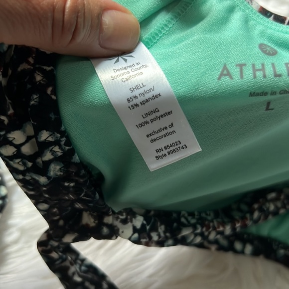 Athleta Swim Athleta Swim
Set Bikini Top And Bottom - Picture 12 of 12
